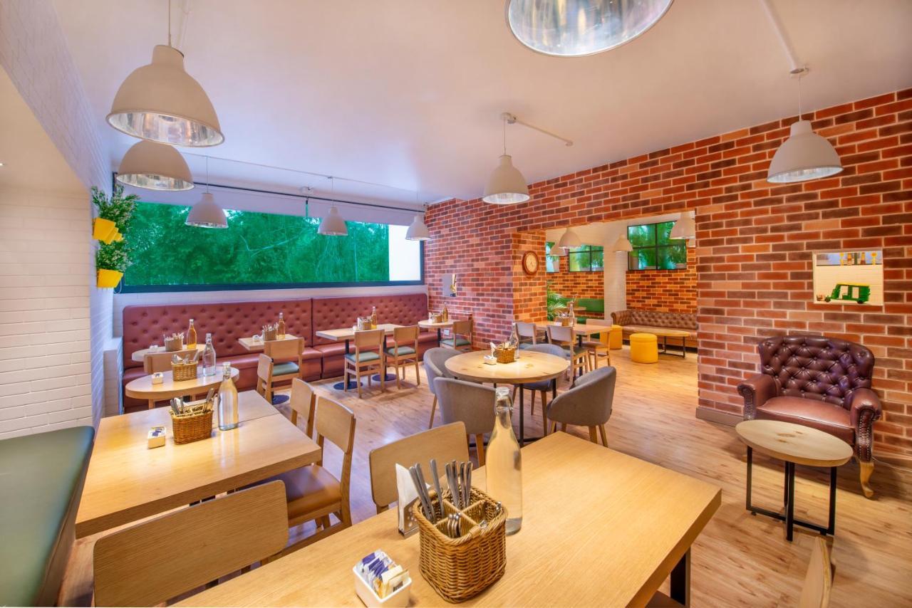 Bloomrooms @ Janpath New Delhi Ngoại thất bức ảnh